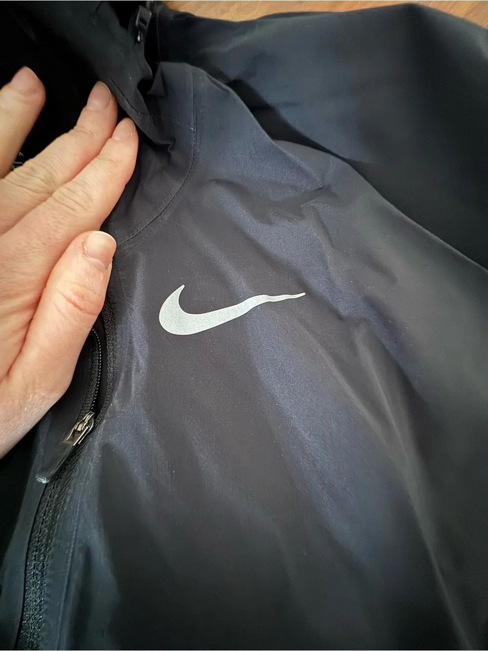 Nike Zonal Aeroshield Women’s Lightweight Running Jacket